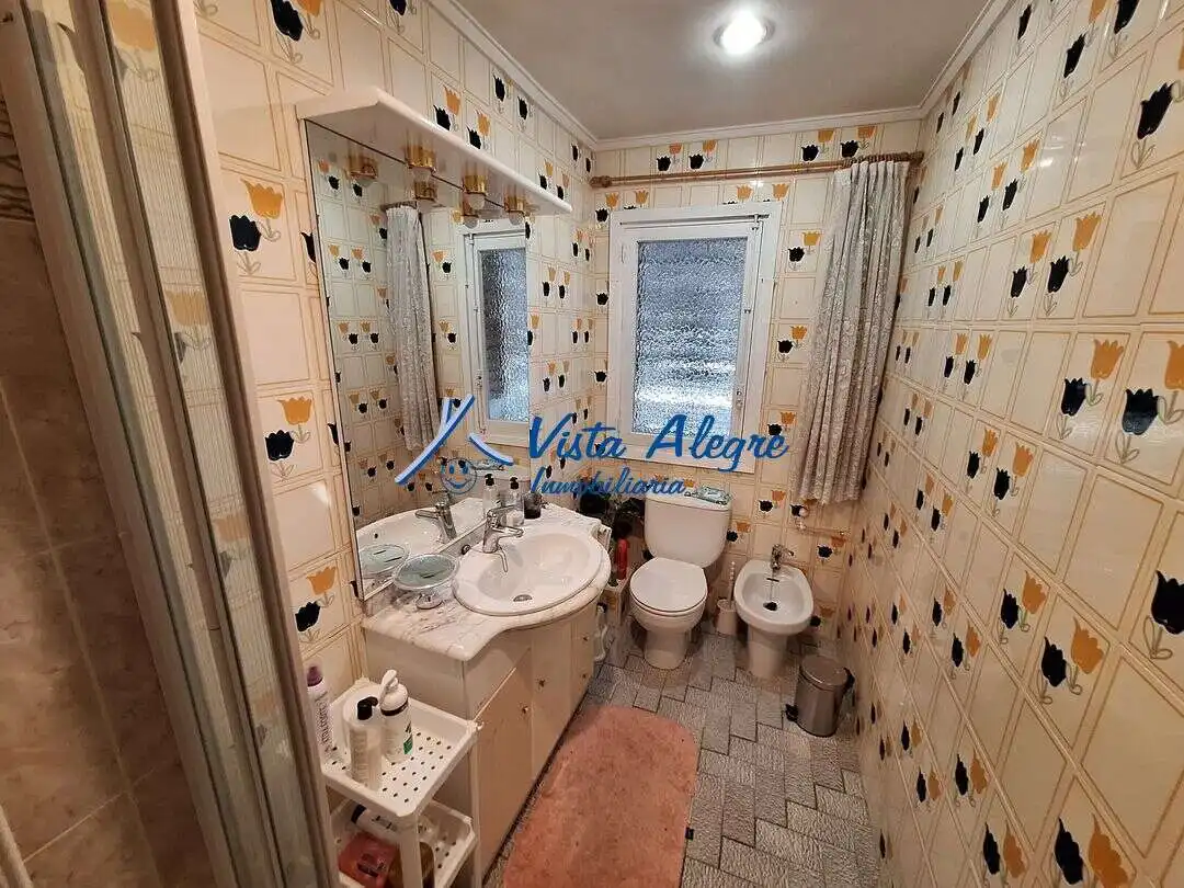 Baño de Casa adosada en venta en Labastida / Bastida con Jardín privado, Terraza y Trastero