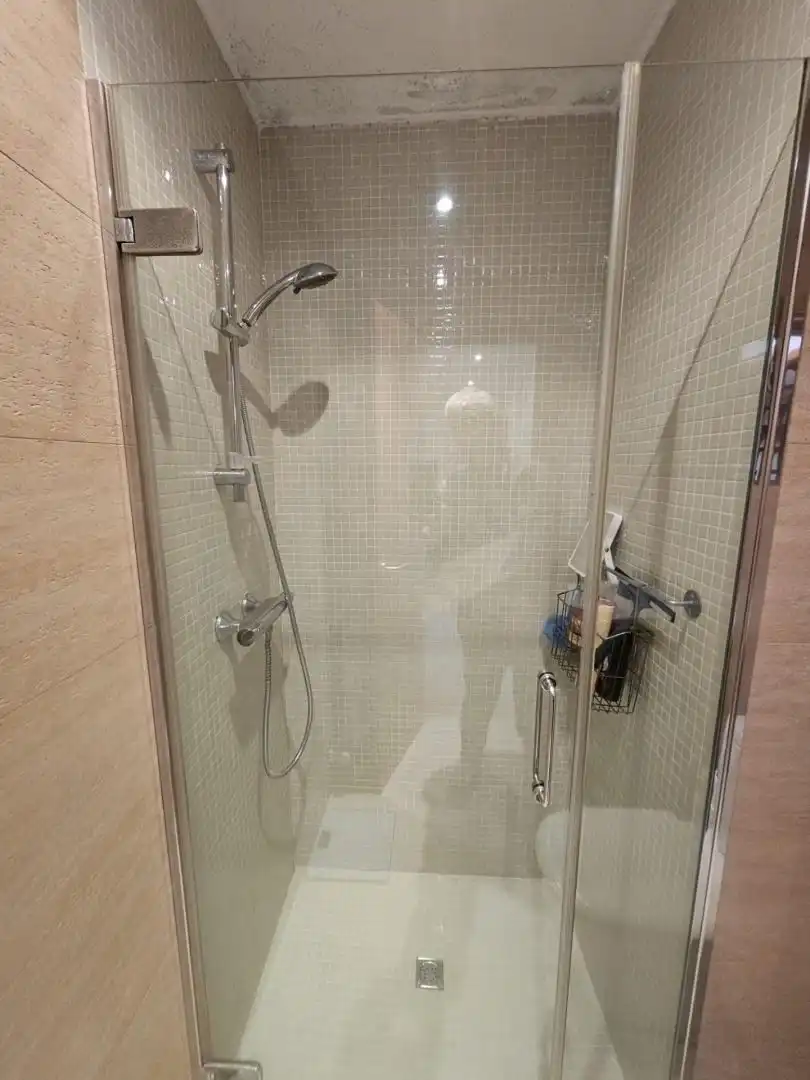 Baño de Dúplex en venta en Sant Celoni con Terraza y Balcón