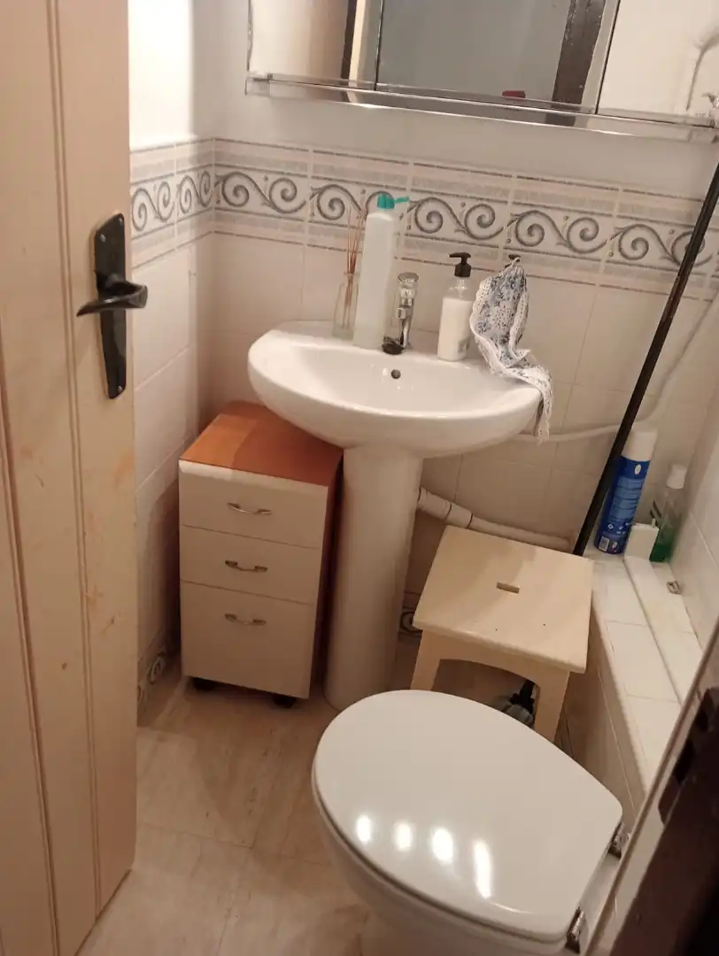 Baño de Apartamento en venta en Navarrete con Calefacción, Trastero y Amueblado