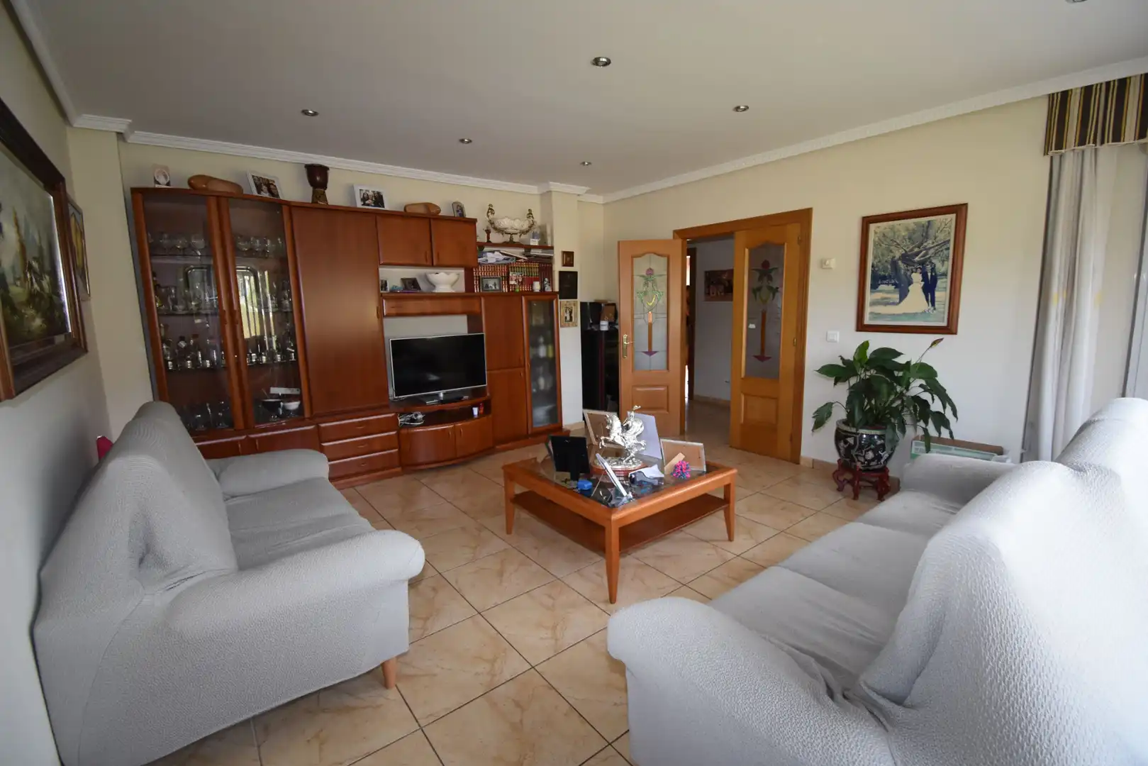Sala de estar de Casa o chalet en venta en Bárcena de Cicero con Calefacción, Jardín privado y Terraza