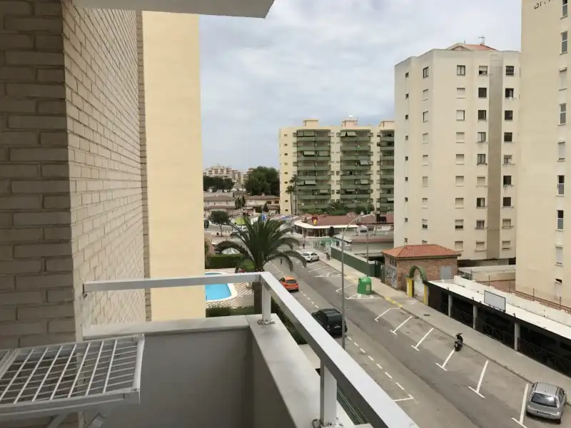 Apartments for rent in Carrer Camp de Morvedre, Playa de Gandia