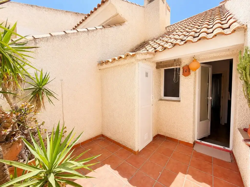 Terrasse von Maisonette zum Verkauf in La Manga del Mar Menor mit Klimaanlage