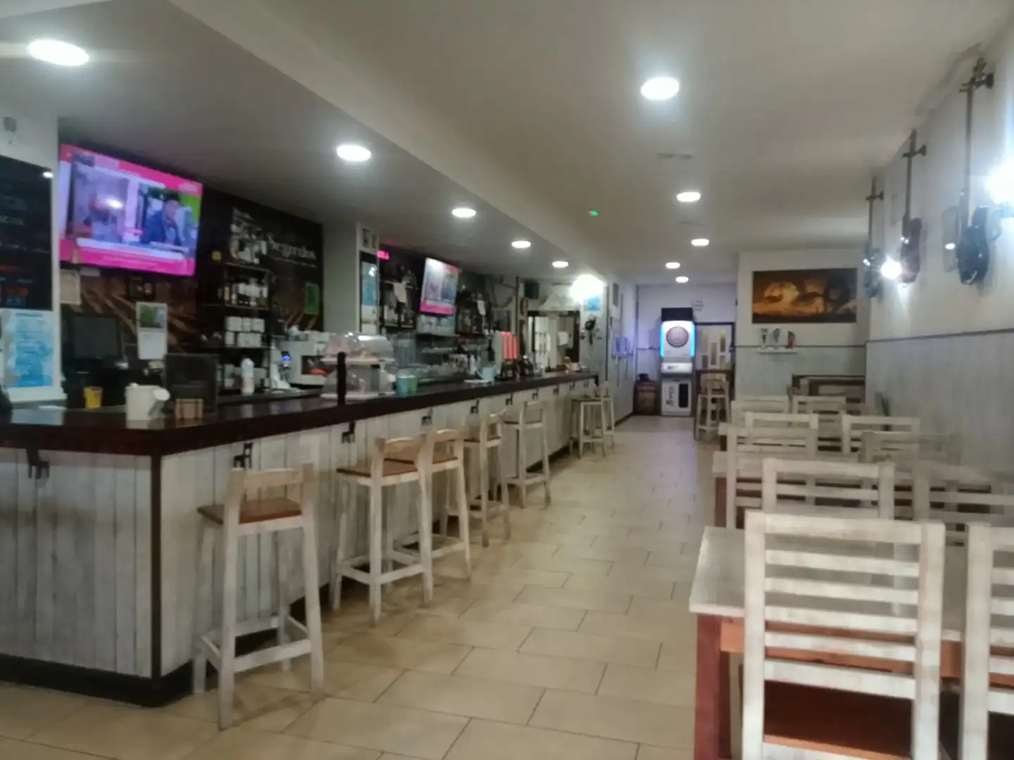 Local de alquiler en Fene