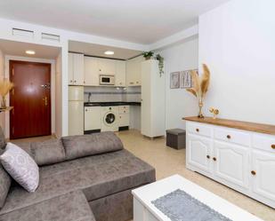 Living room of Apartment to rent in Badajoz Capital  with Air Conditioner and Balcony