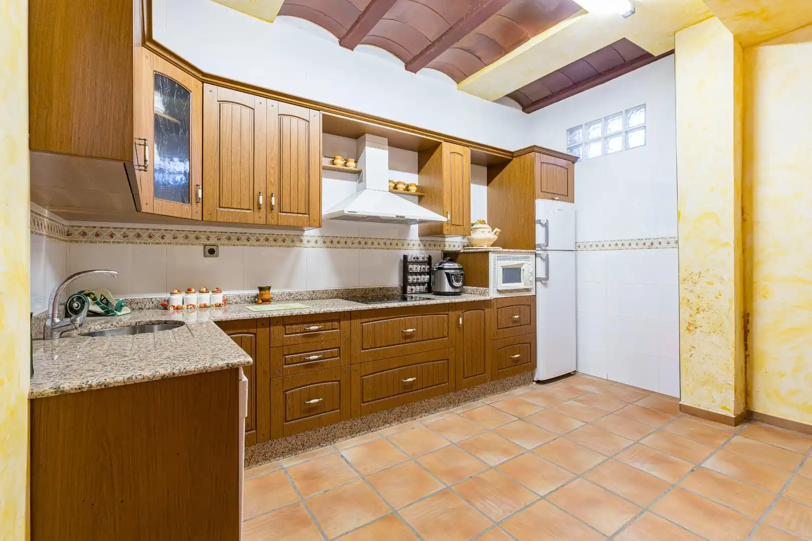 Cocina de Casa o chalet en venta en Murcia con Aire acondicionado, Calefacción y Jardín privado