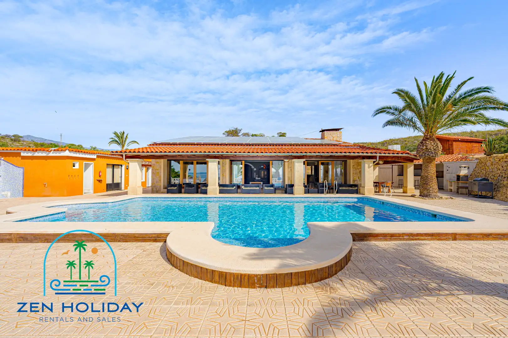 Piscina de Casa o chalet en venta en Villajoyosa / La Vila Joiosa con Aire acondicionado, Calefacción y Jardín privado