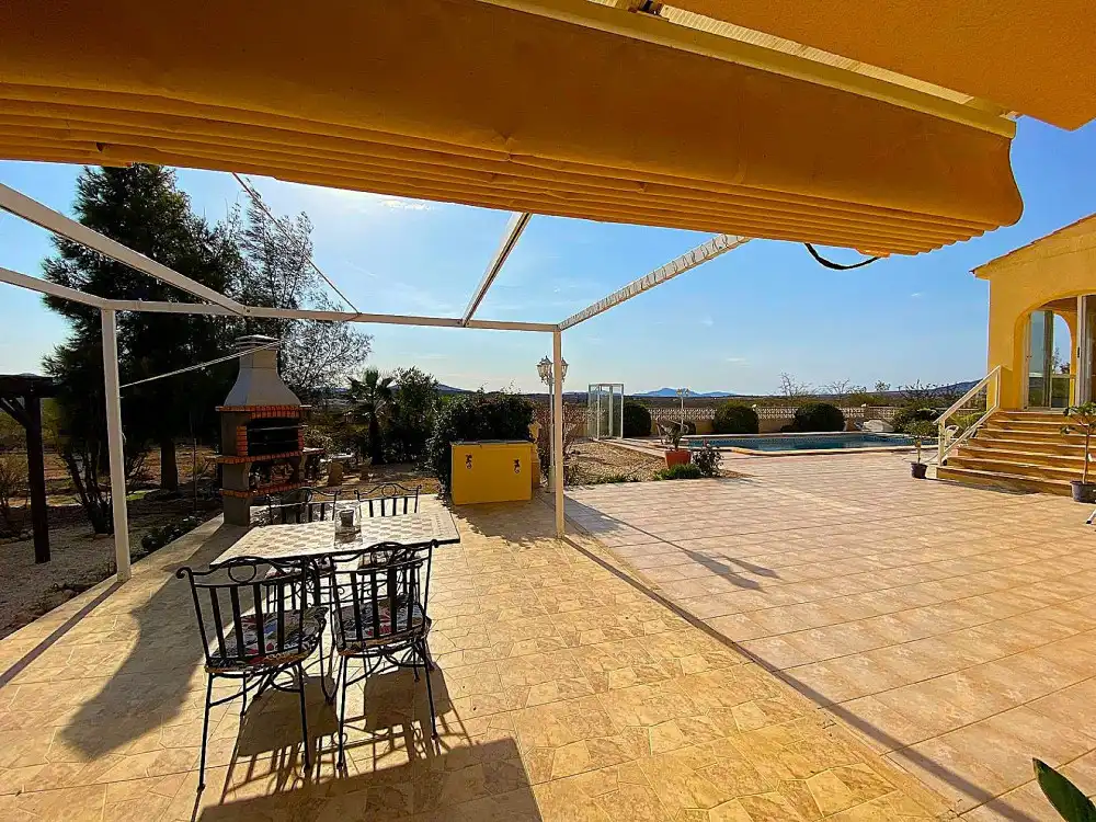 Terraza de Casa o chalet en venta en El Pinós / Pinoso