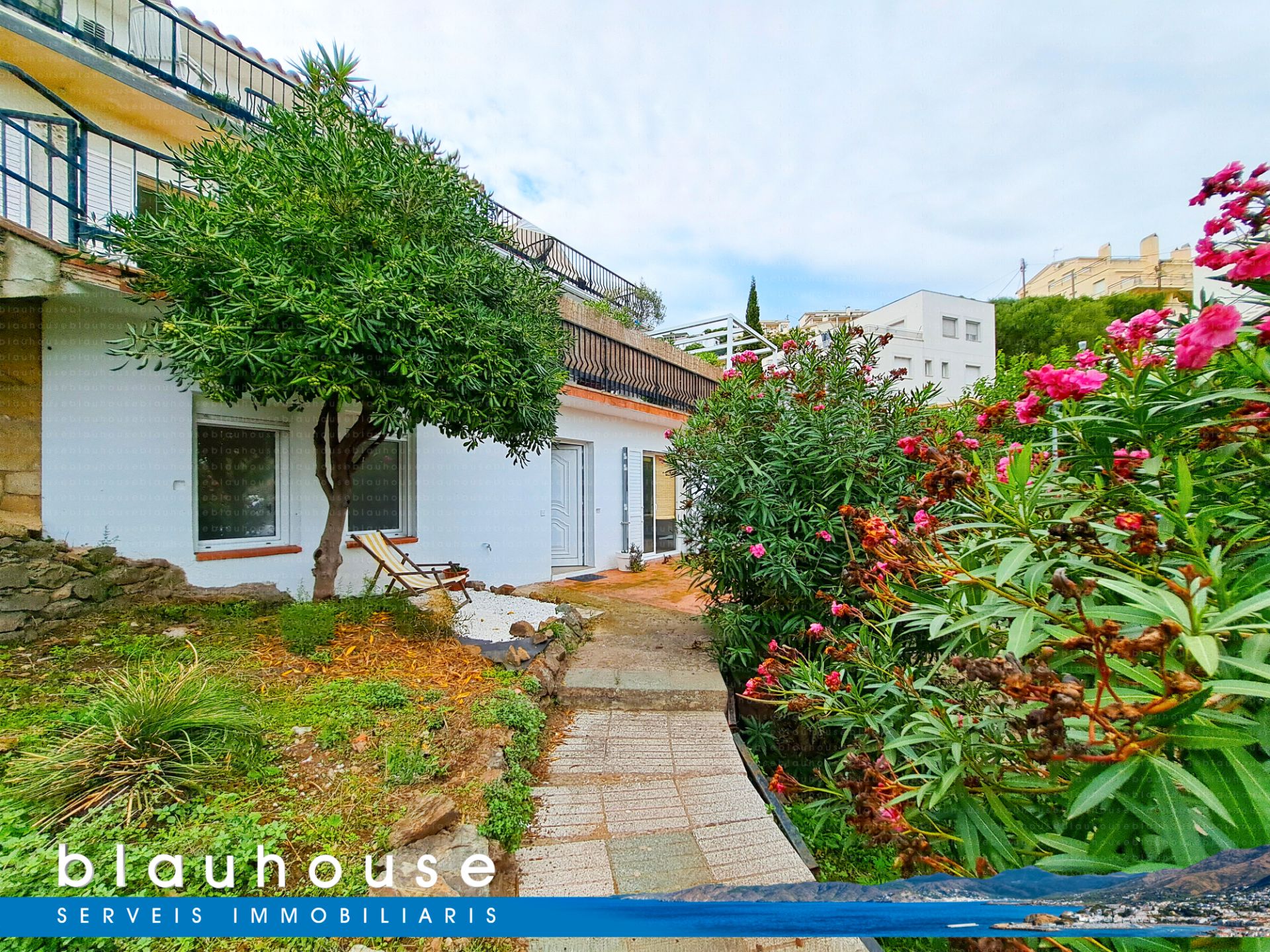 Exterior view of Apartment for sale in Llançà  with Air Conditioner, Heating and Terrace