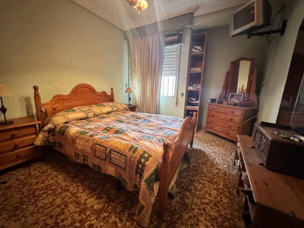 Bedroom of Flat for sale in Sevilla