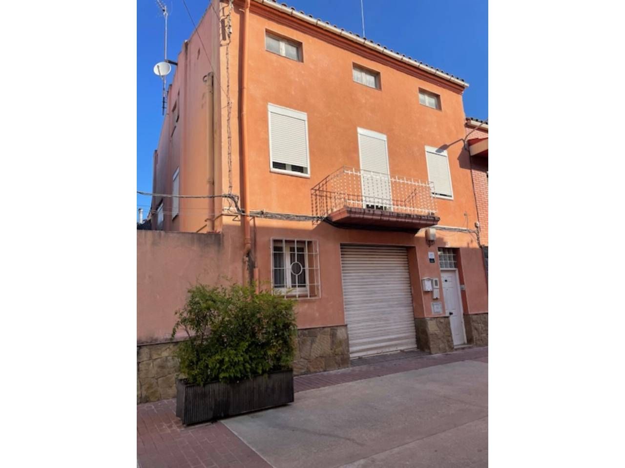 Exterior view of House or chalet to rent in Manresa  with Heating, Parquet flooring and Terrace