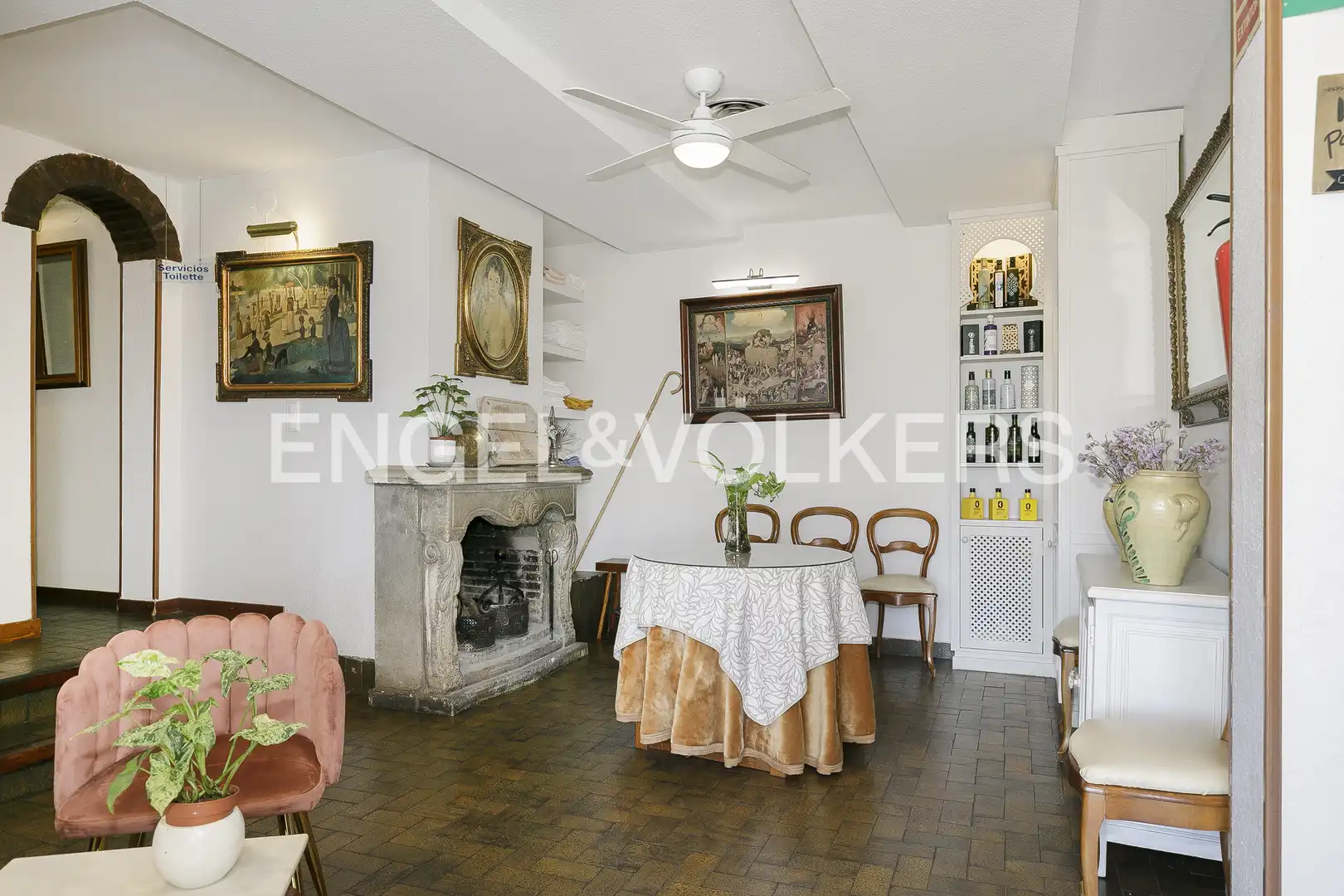 Comedor de Finca rústica en venta en Granada con Calefacción, Jardín privado y Terraza