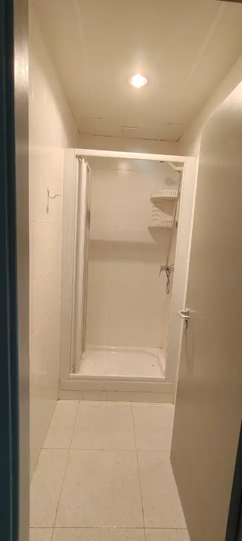 Baño de Nave industrial de alquiler en Ezcabarte