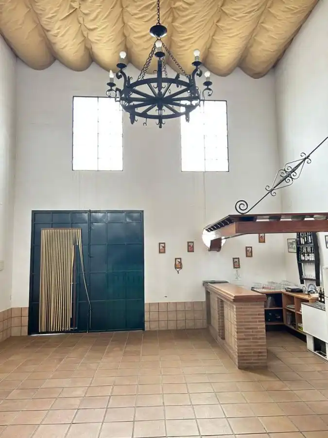 Local comercial en venta en Bollullos Par del Condado