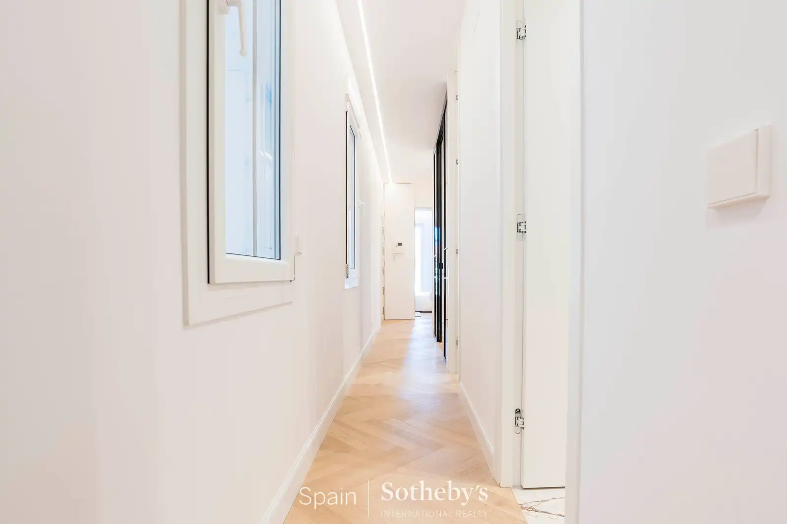 Apartments for sale in Madrid  with Air Conditioner and Heating