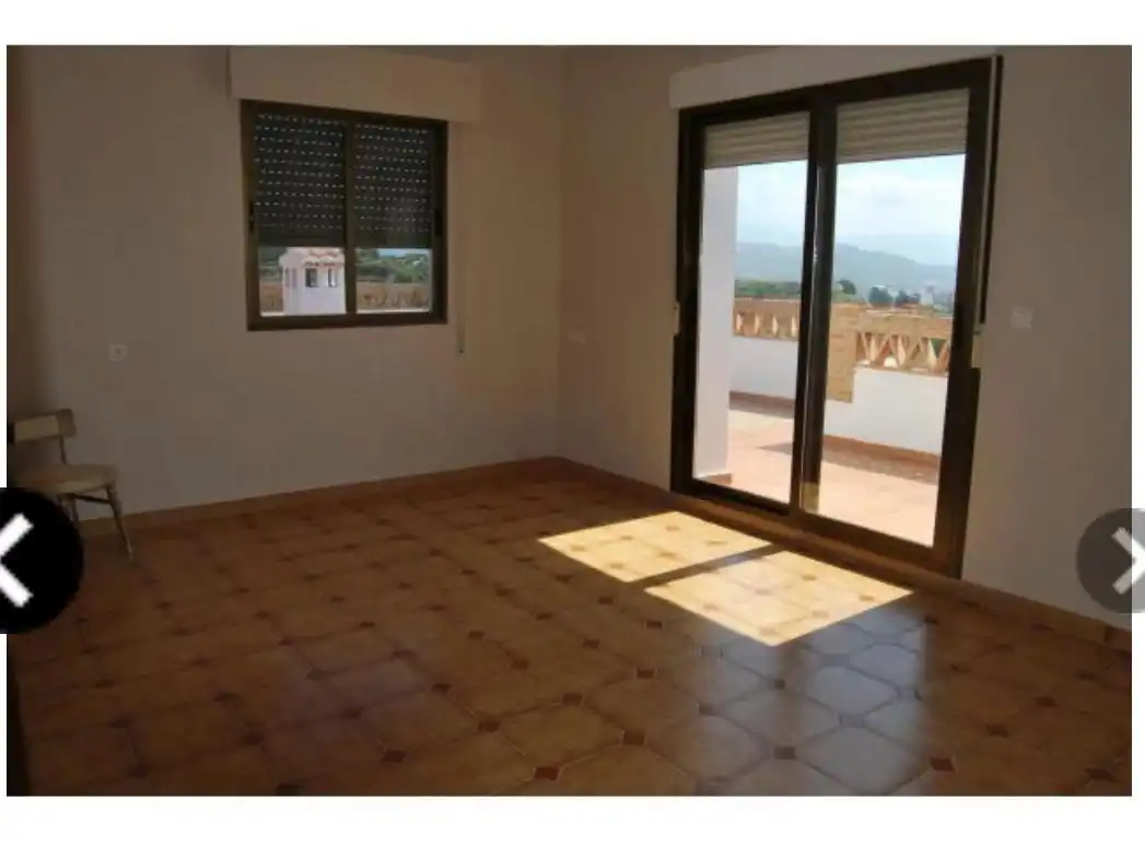 Habitación de Casa o chalet en venta en Salobreña con Amueblado