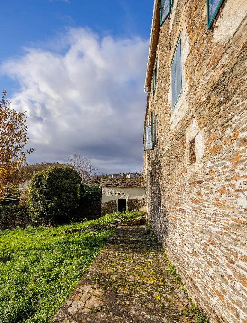 Vista exterior de Casa o chalet en venta en Lugo con Jardín privado, Terraza y Amueblado