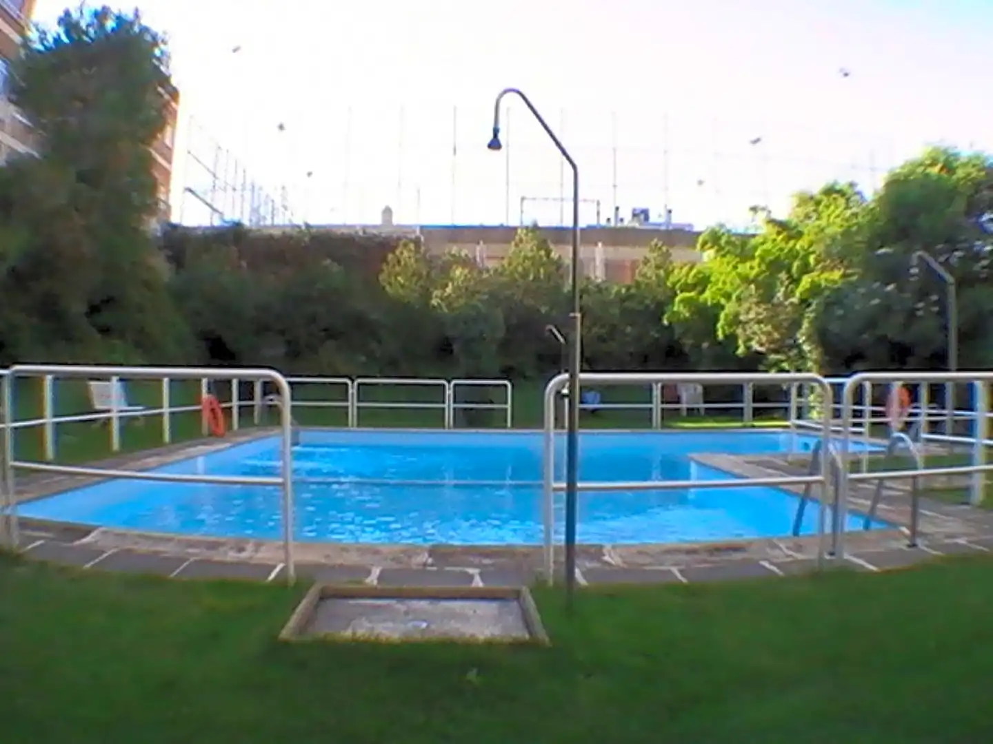 Schwimmbecken von Wohnung zur Miete in Madrid mit Klimaanlage, Heizung und Gemeinschaftspool