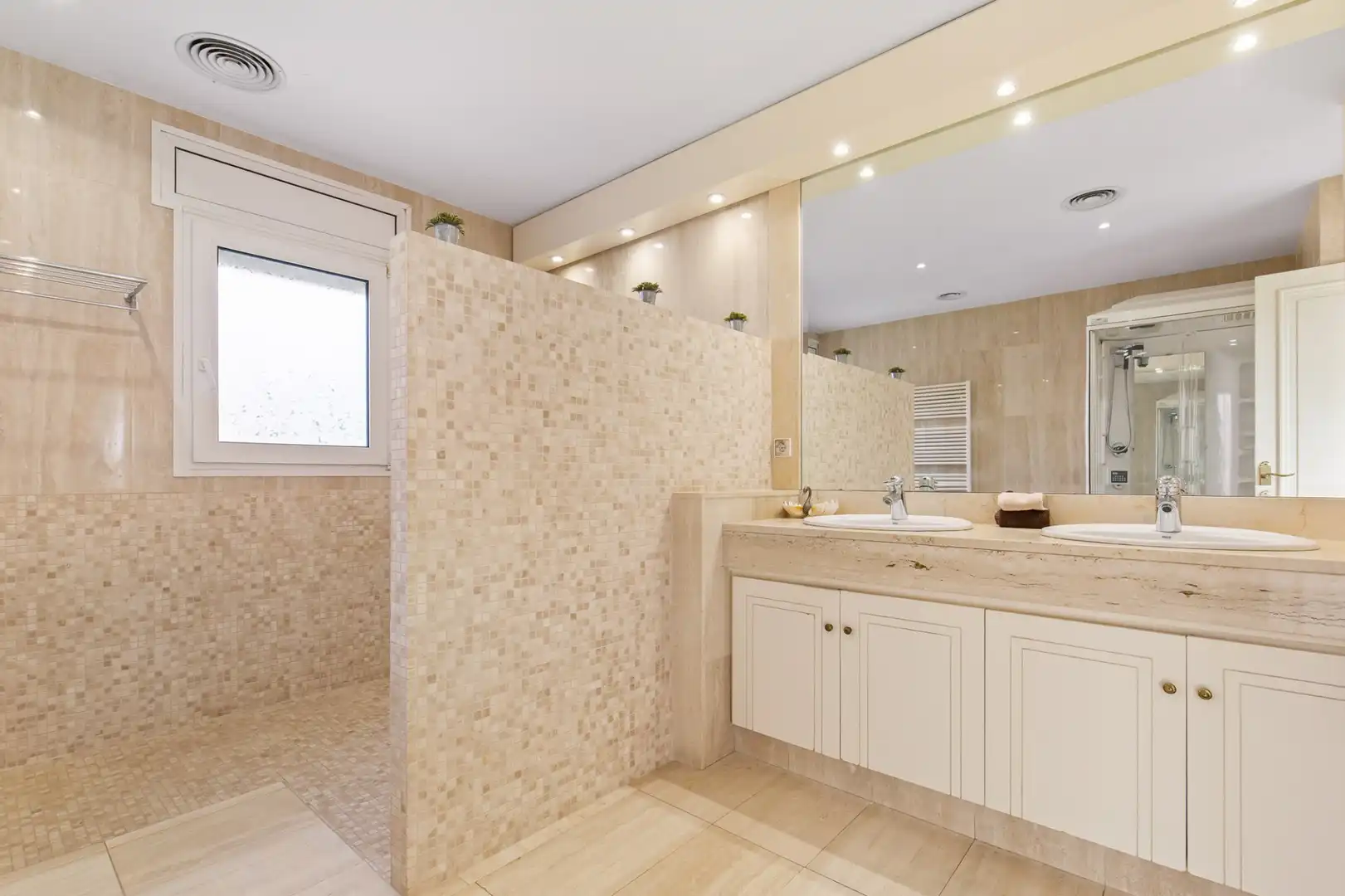 Casa con piscina en venta en L"ELECTRICITAT, imagen 22