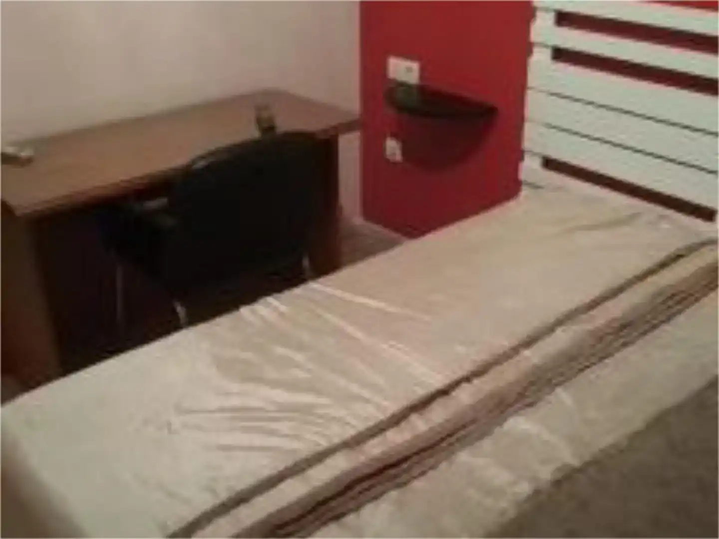 Schlafzimmer von Wohnung zur Miete in  Sevilla Capital mit Klimaanlage und Balkon