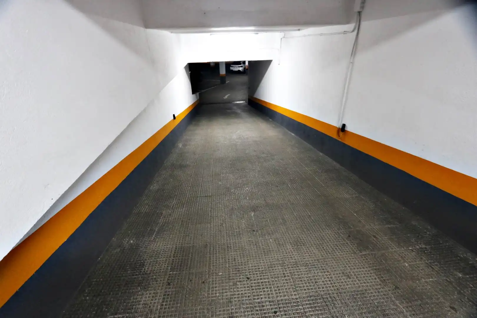 Parkplatz von Wohnung zum Verkauf in Getafe mit Privatgarten, Terrasse und Abstellraum