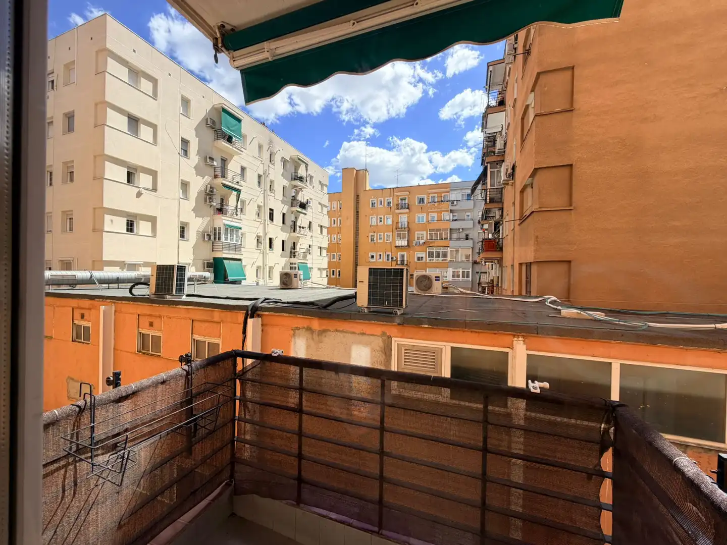 Balcony of Flat for sale in Madrid  with Air Conditioner, Heating and Terrace