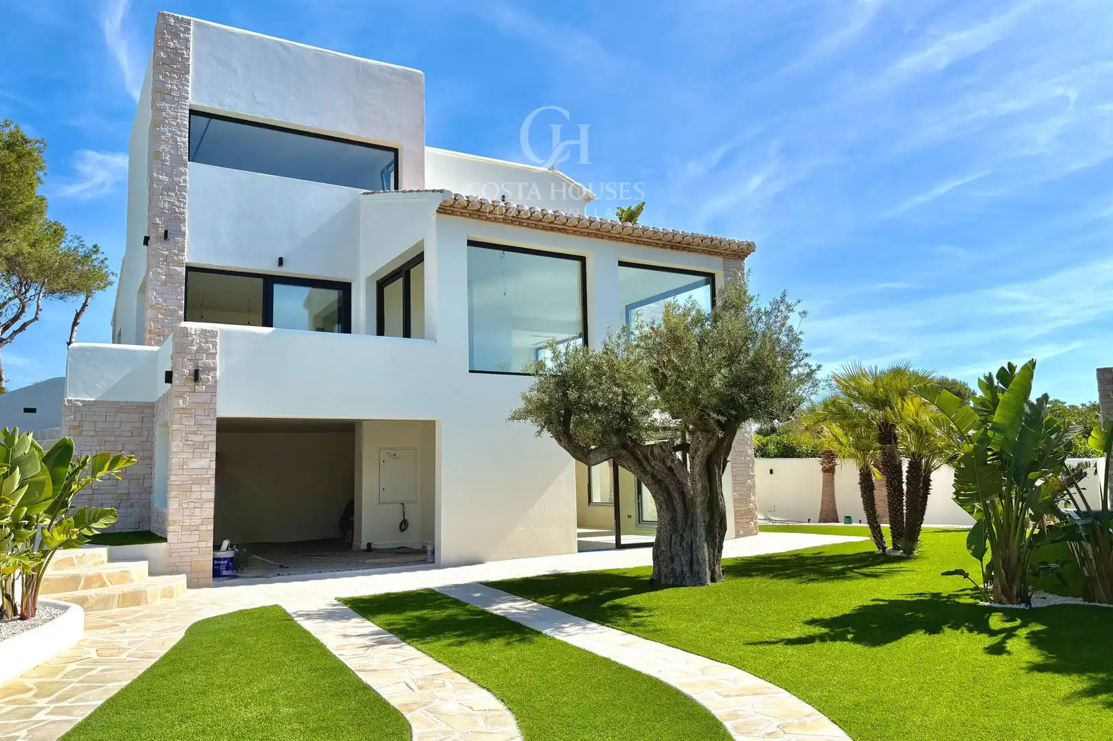 Vista exterior de Casa o xalet en venda en Jávea / Xàbia amb Aire condicionat, Calefacció i Jardí privat