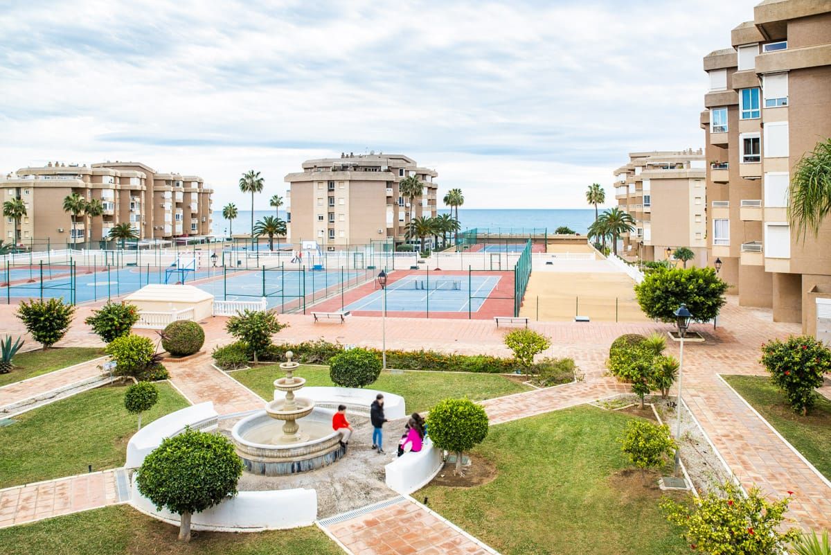 Vista exterior de Loft en venda en Torrox amb Moblat