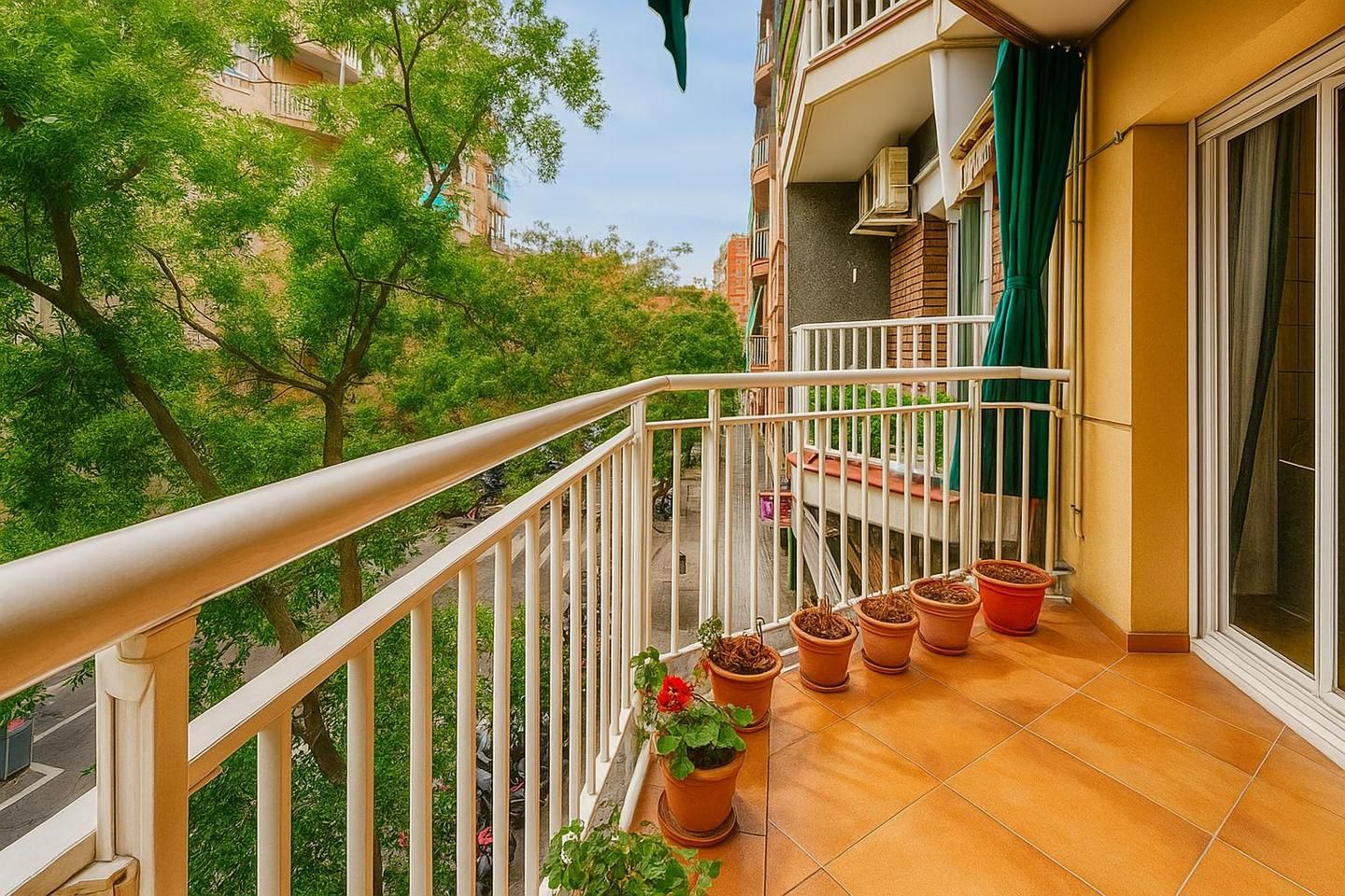 Flat for sale in Carrer de la Riera Blanca, Sants-Badal, Sants - Montjuïc
