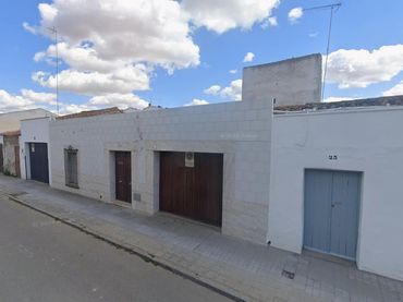 House for sale in Este