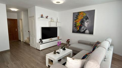 Foto 5 de Casa adosada en venda a Calle Los Arcos, 25, Cancelada, Estepona