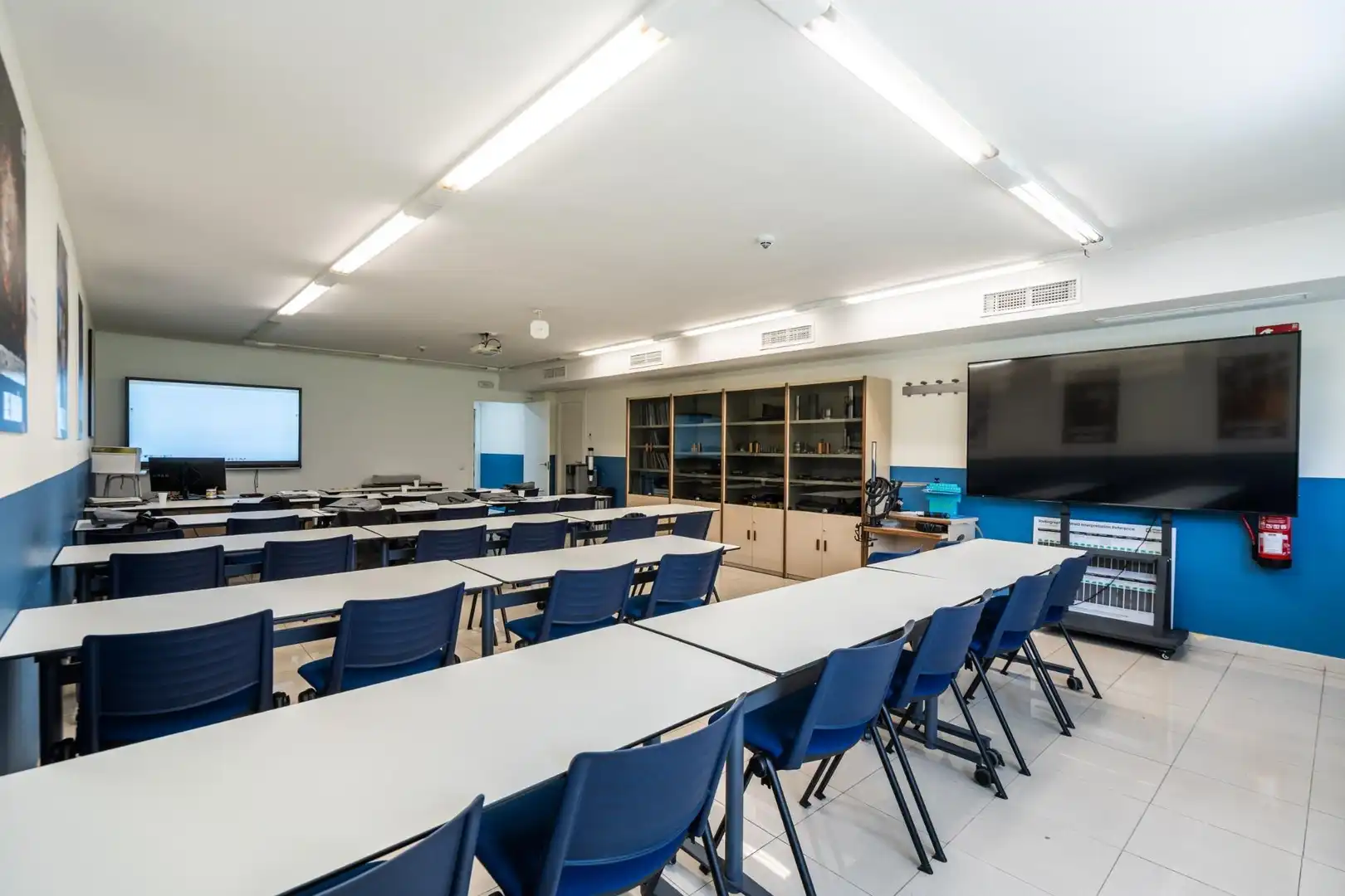 Büro zum Verkauf in Madrid mit Klimaanlage und Heizung