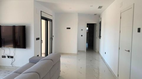 VILLAS DE OBRA NUEVA EN PINOSOPuede elegir villas con toques tradicionales espantildeoles o acabados super modernos, luminosos y l, imatge 4