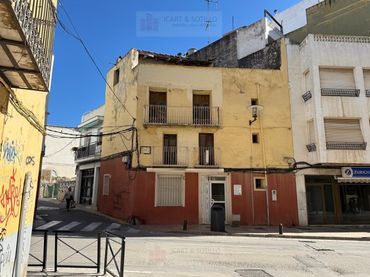 Casa en venda a TRES REYES