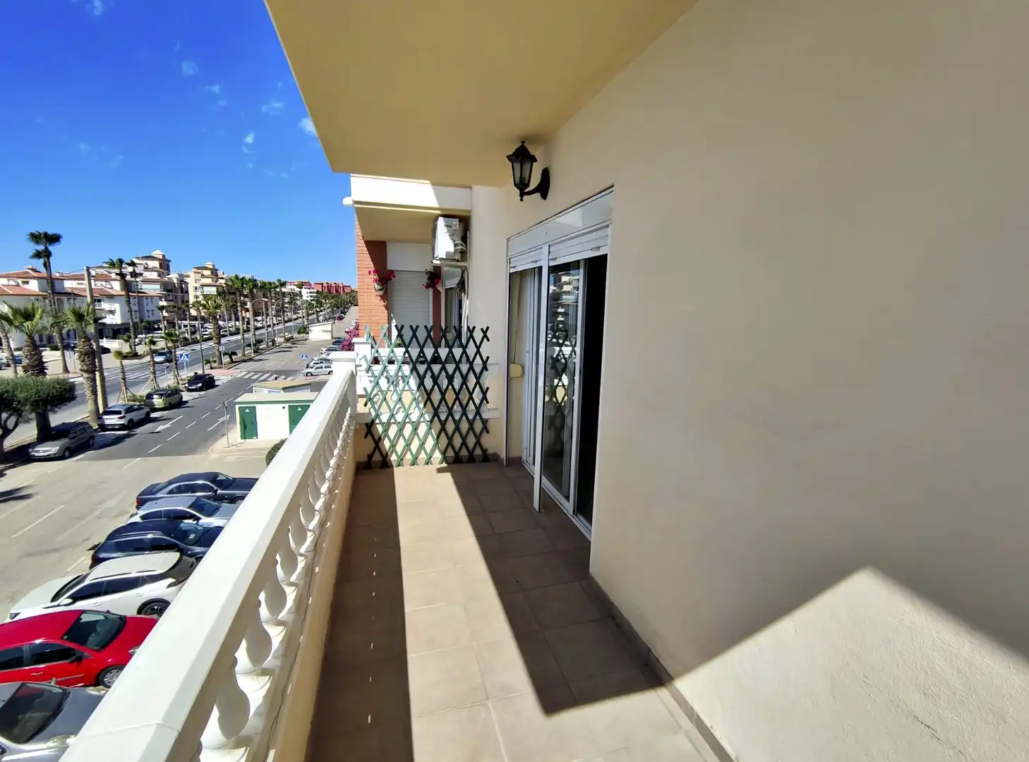 Vista exterior de Pis en venda en Torrox amb Aire condicionat, Terrassa i Moblat