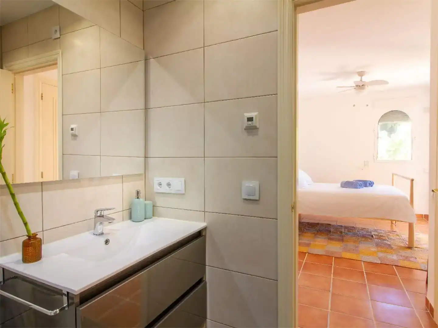 Badezimmer von Wohnung zur Miete in Altea mit Klimaanlage, Schwimmbad und Balkon
