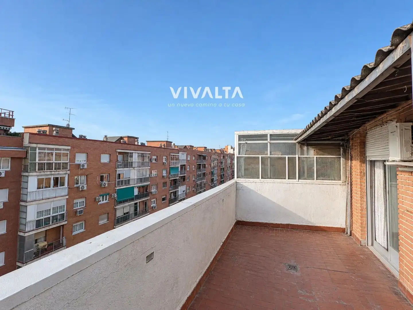 Habitación de Ático en venta en Carabanchel