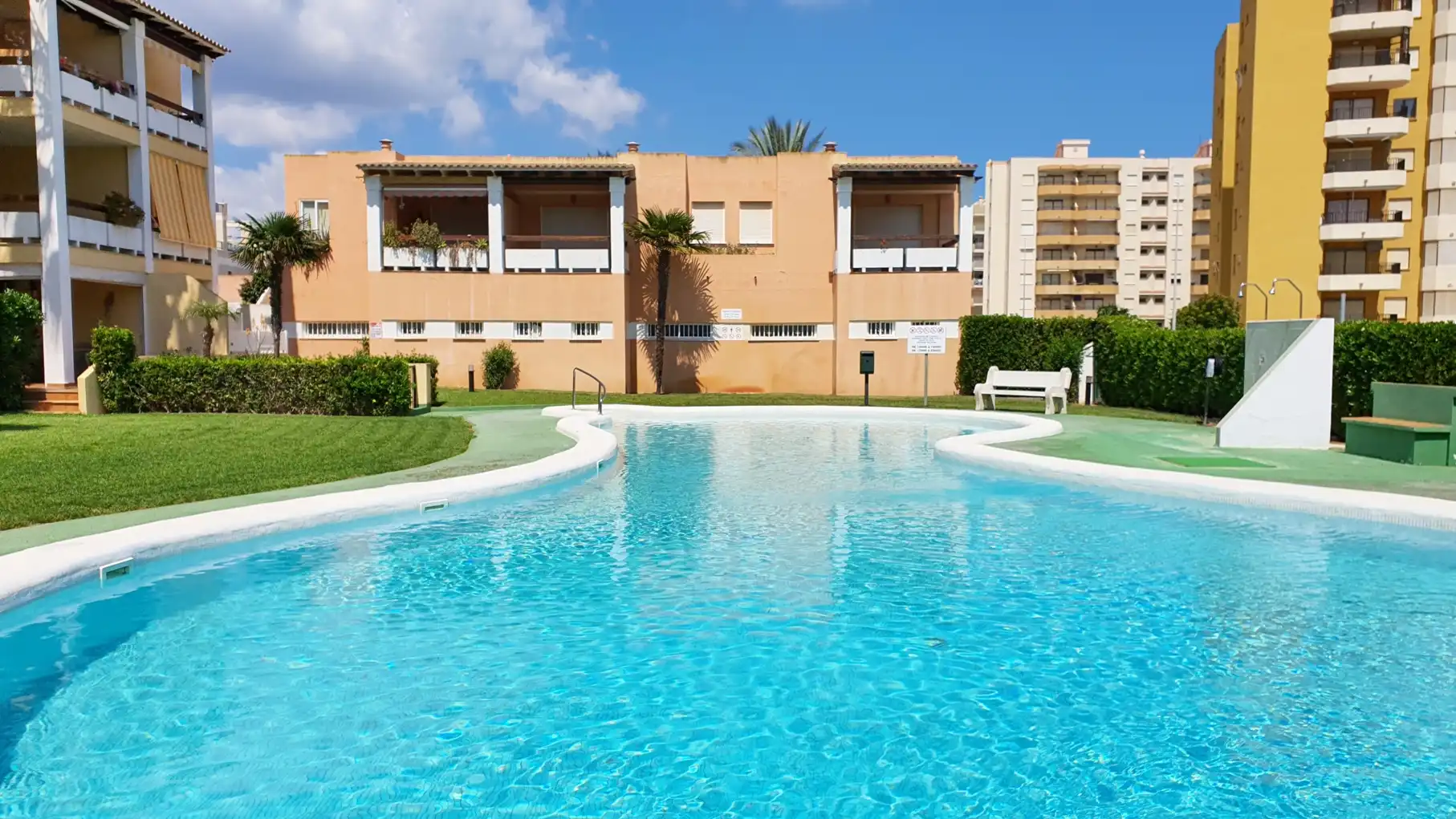 Piscina de Apartamento de alquiler en Xeraco con Aire acondicionado, Calefacción y Terraza