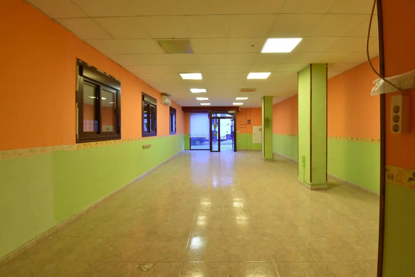 Local comercial de lloguer a Padul, imagen 9