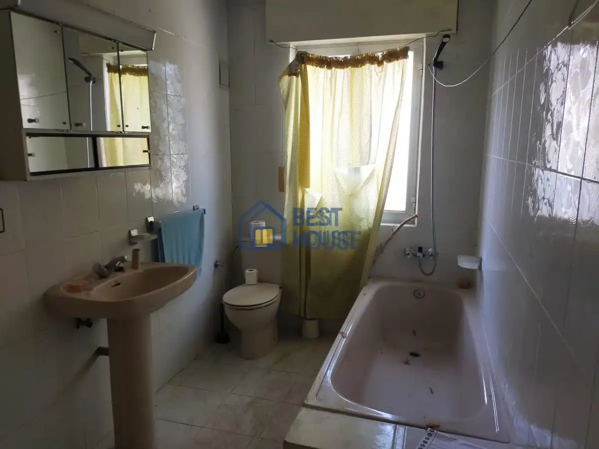 Baño de Finca rústica en venta en Onzonilla