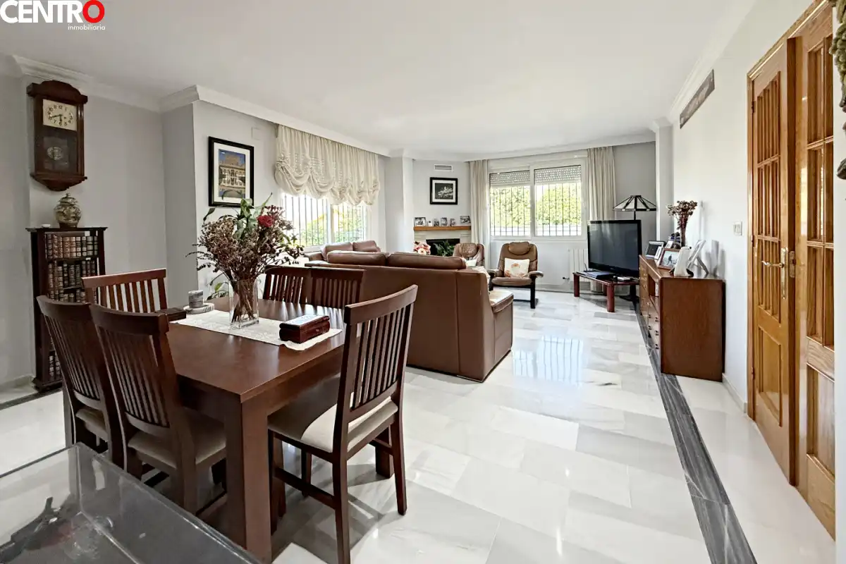 Detached house with garden for sale in Solana, imagen 4
