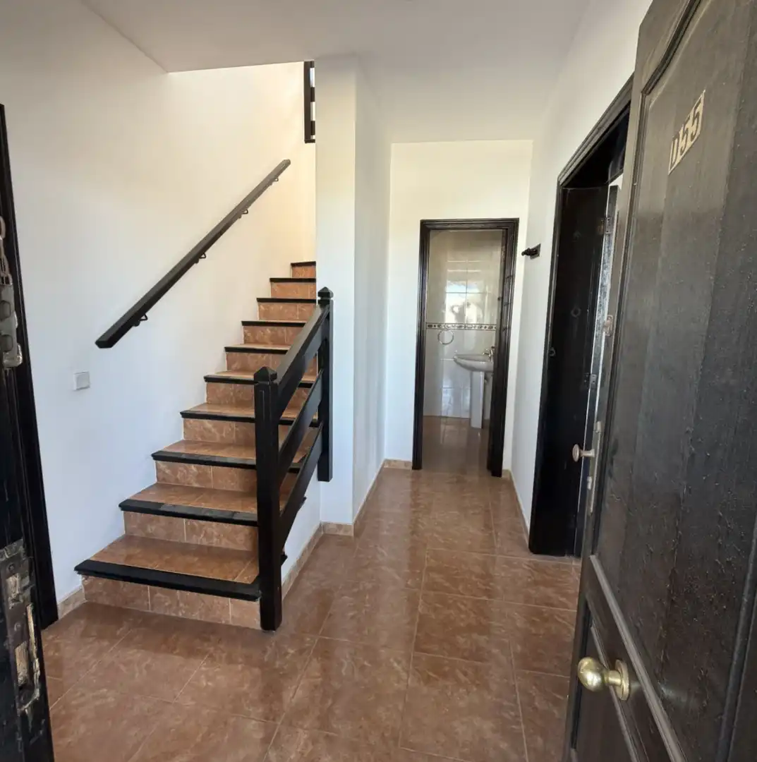 Casa aparellada amb terrassa en venda a Costa Teguise, imagen 6