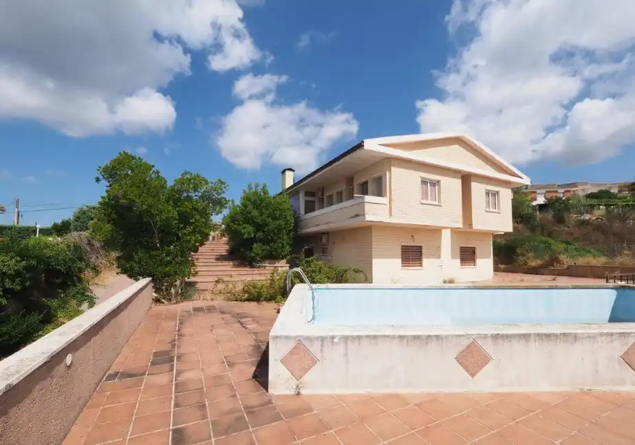 Casa con piscina in vendita a Carrer Serral Llarg, imagen 4
