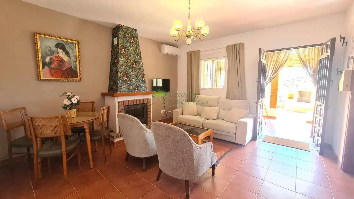 Sala de estar de Finca rústica en venta en Vélez-Málaga con Aire acondicionado, Jardín privado y Terraza