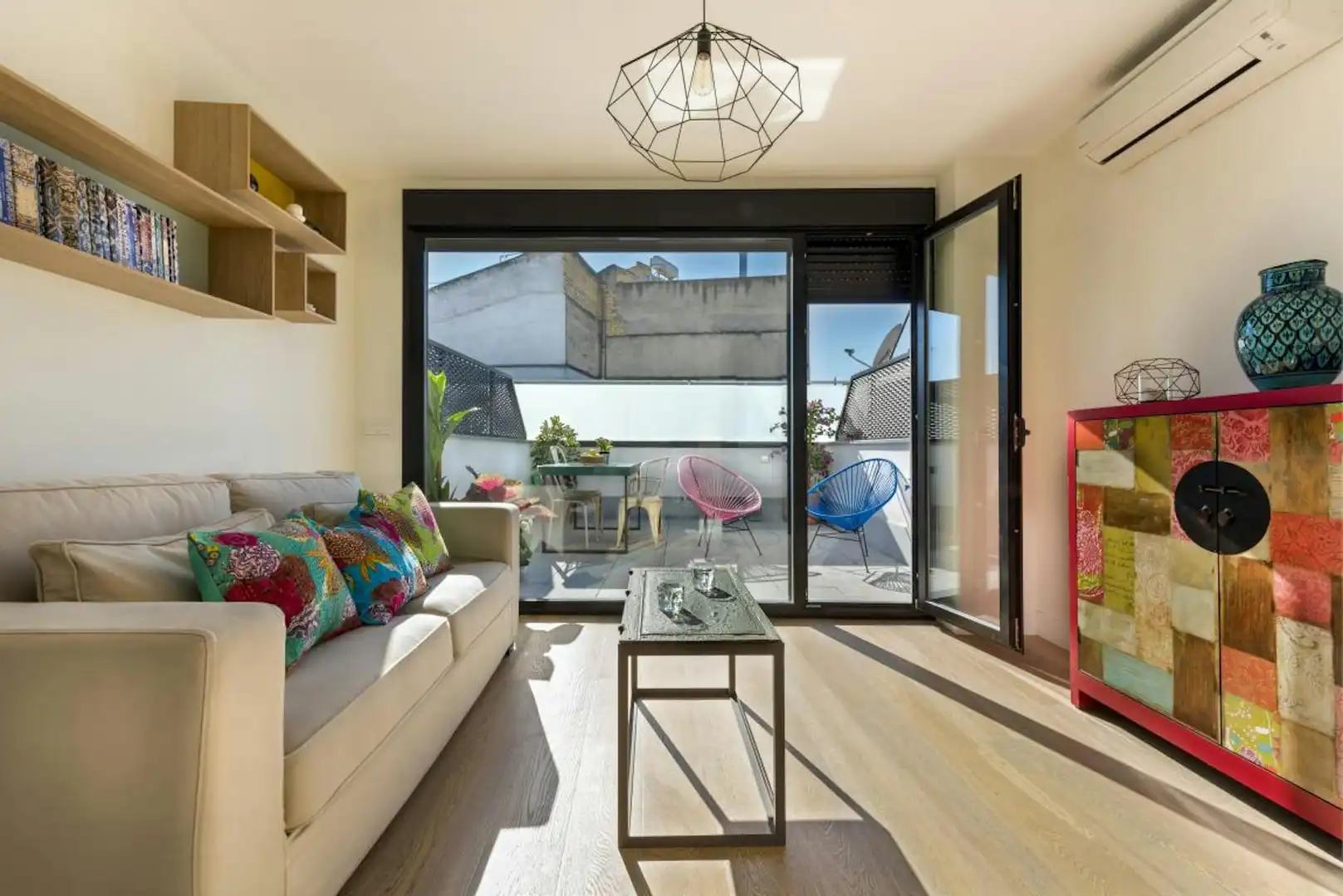 Terrasse von Wohnung zur Miete in Sevilla mit Klimaanlage, Heizung und Waschmaschine