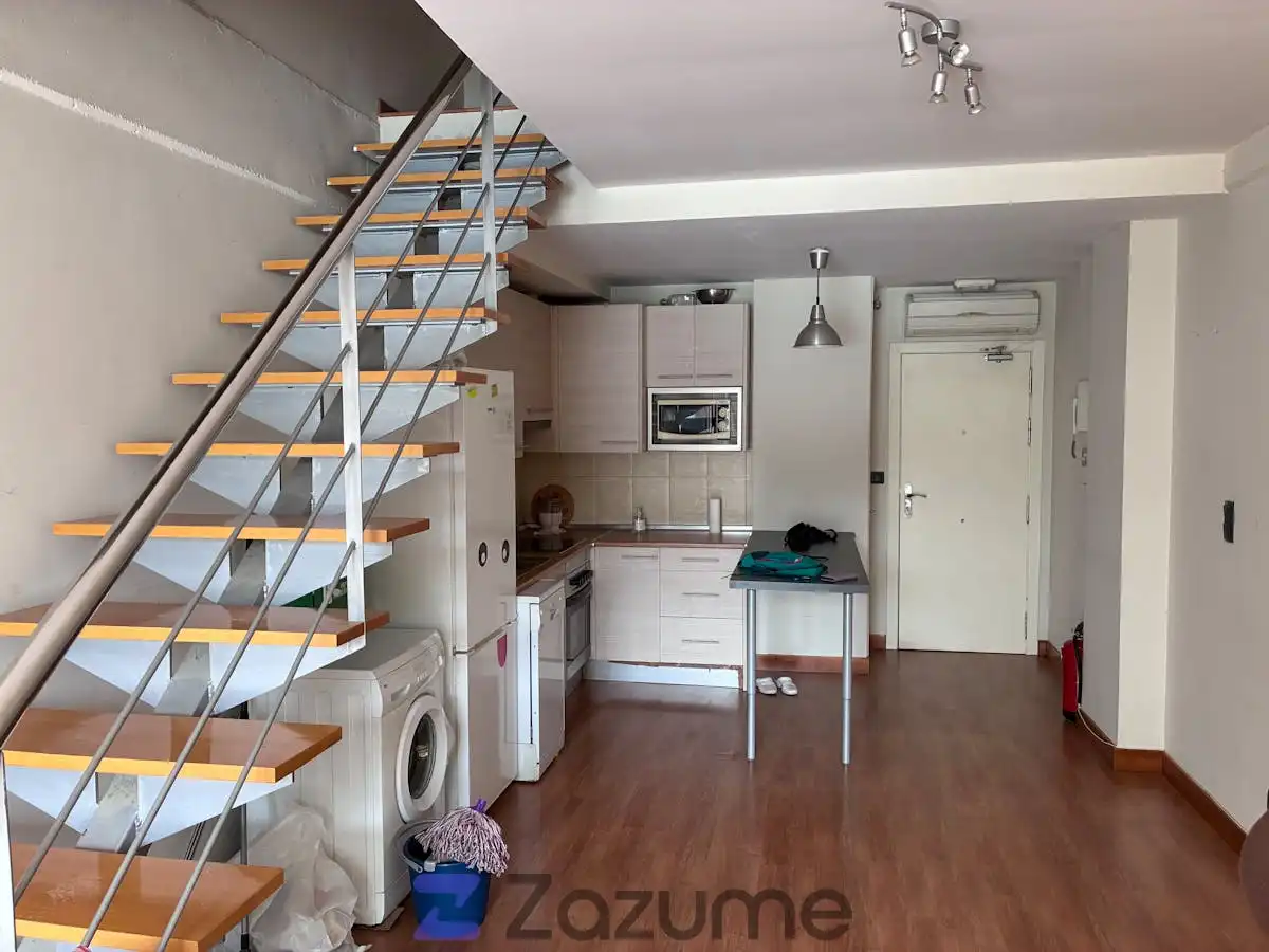 Cocina de Dúplex de alquiler en  Madrid Capital con Aire acondicionado, Calefacción y Parquet