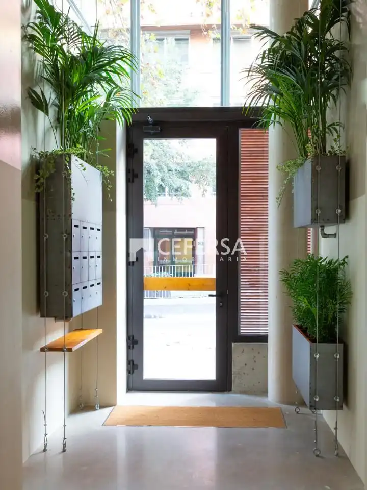 Planta baja en venta en Carrer de Sardenya, Sagrada Família