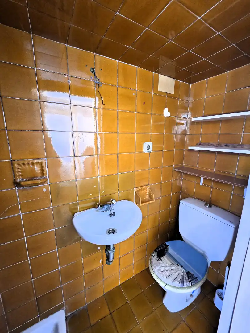 Badezimmer von Maisonette zum Verkauf in Cadaqués mit Terrasse