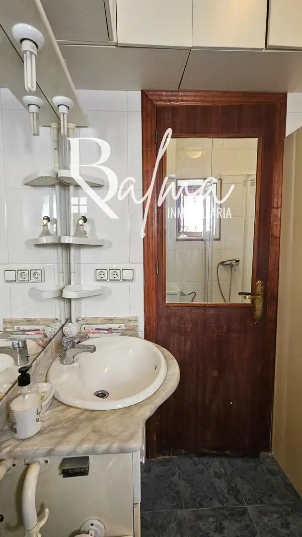 Bathroom of Detached homes for sale in Vélez-Málaga  with Terrace, Storage room and Furnished