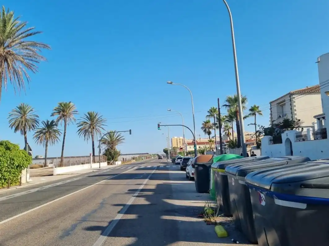 Vista exterior de Casa adosada en venta en Valencia con Aire acondicionado
