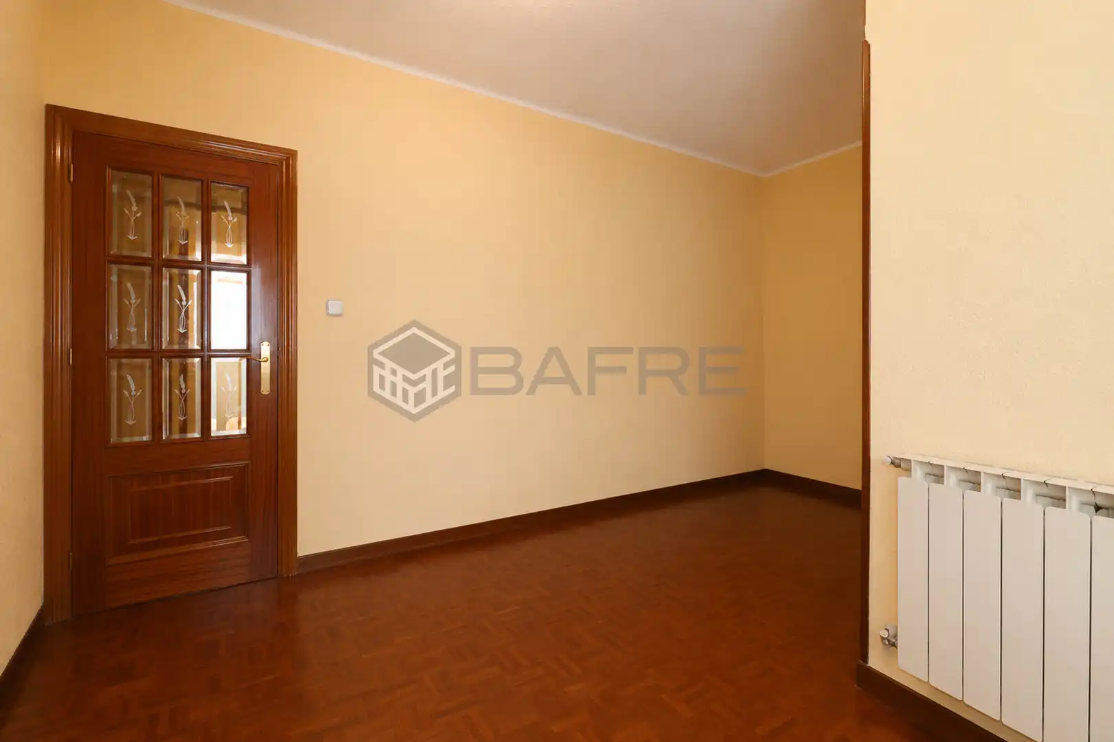 Bedroom of Flat for sale in Madrid  with Air Conditioner, Heating and Private garden